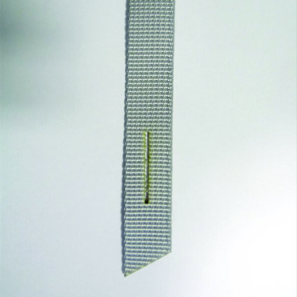 ATTACHE TUBE POUR SANGLE NYLON